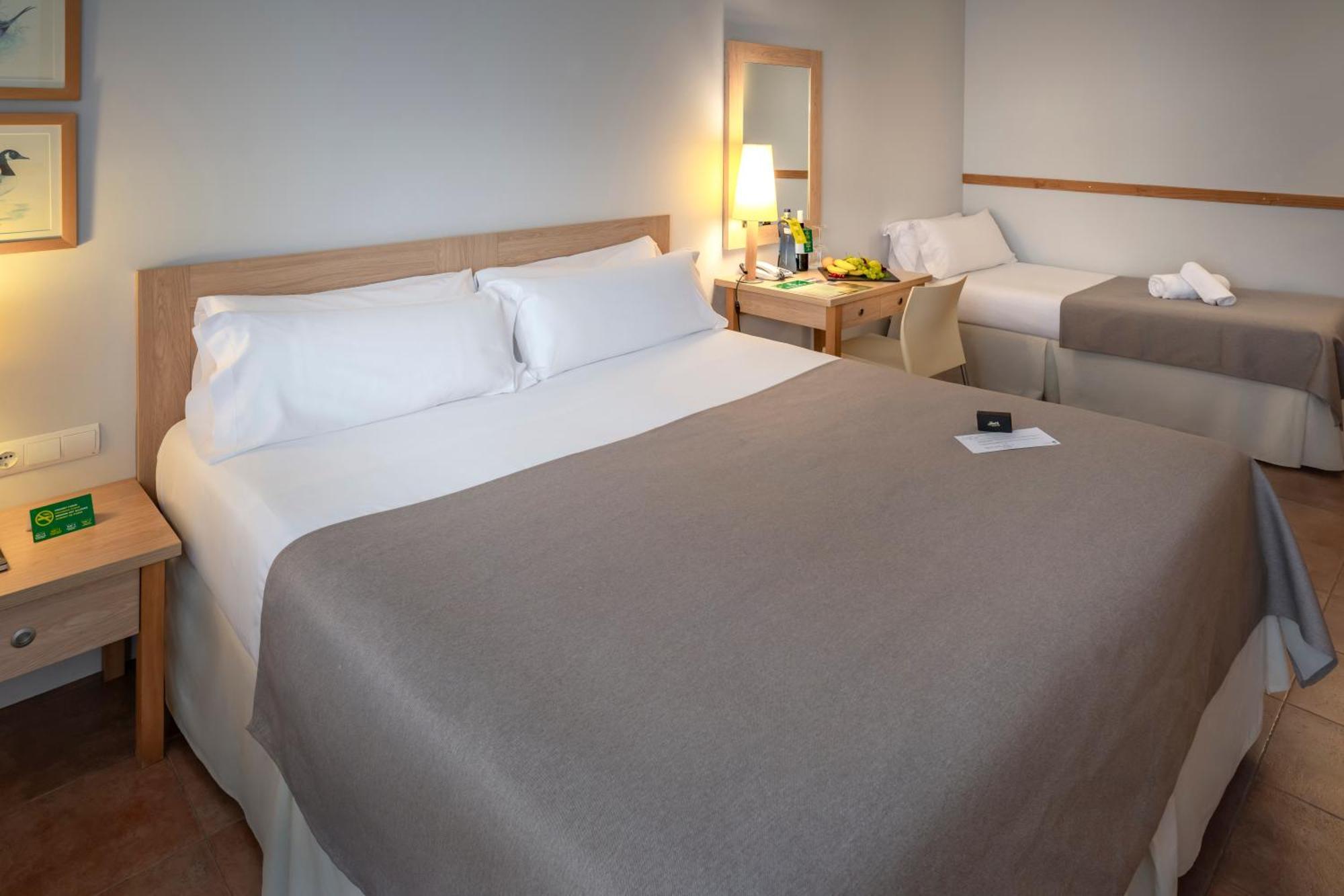 Hotel & Vilar Rural D'arnes By Serhs 4*